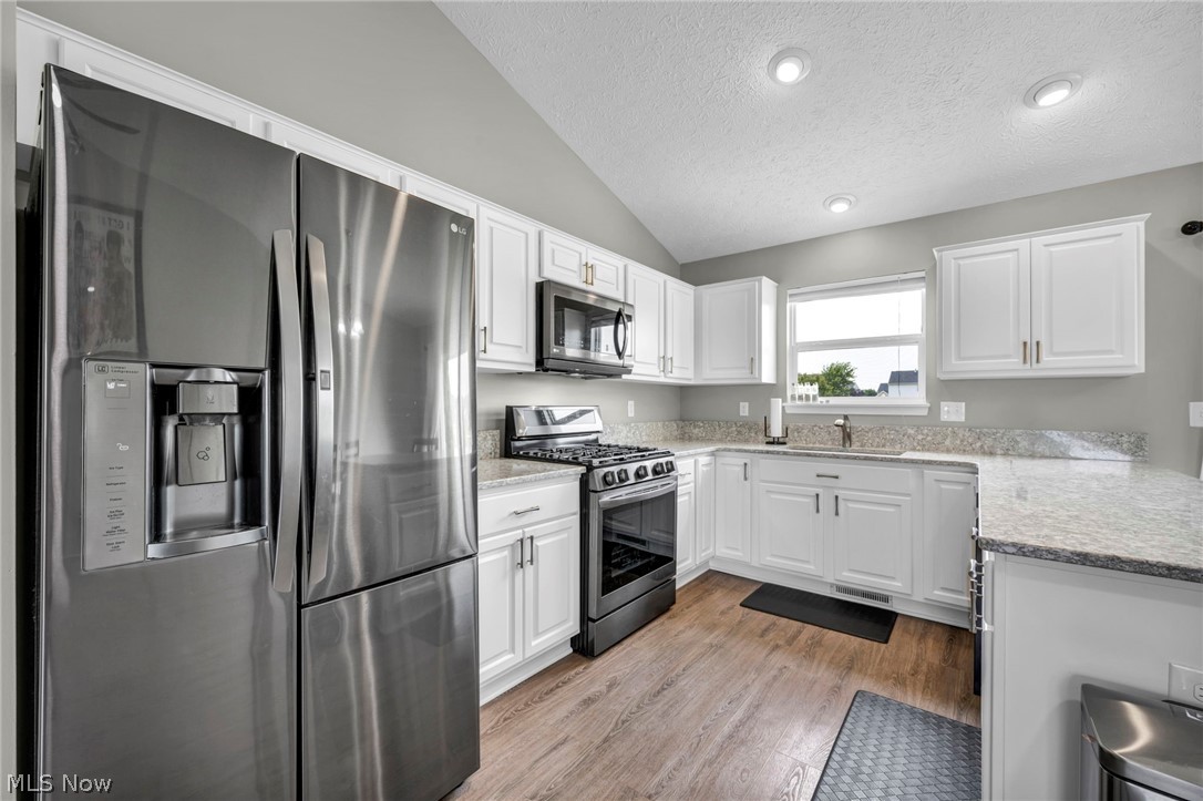 Meadow Lakes Sub - Residential