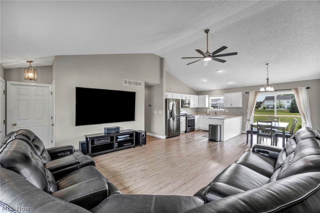 Meadow Lakes Sub - Residential