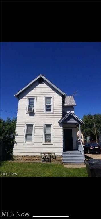 Clean, affordable housing on Cleveland's Westside in the Old Brooklyn area. Updated 2 bedroom 1 bath freshly painted interior, spacious living and dining room, LVT luxury vinyl floors and much, much more.Housing vouchers accepted (CMHA, section 8, EDEN, VA, etc.)Don't miss this one.Credit score of 600+. 500 - 600 is considered conditional.Less than 3 items in collections,excluding student loan and medical. Monthly income of 2.5 times the amount of the monthly rent.Thorough Eviction Check. $50 Non Refundable App Fee for all Adults who will be occupying the property.Applications can only be completed online.Typical Security Deposit equivalent to one months rent,pending results of background checks. Tenants must have the electric and gas transferred into their name and obtain renters insurance prior to receiving keys to the property.