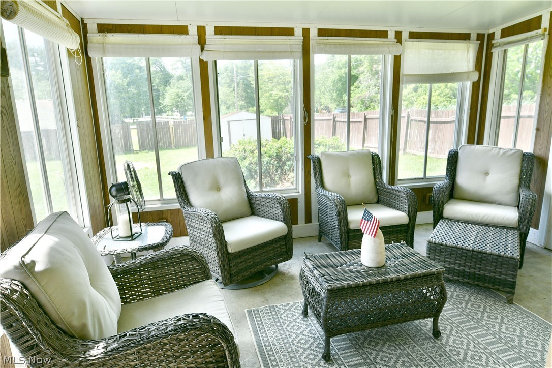 Oakview Manor - Residential