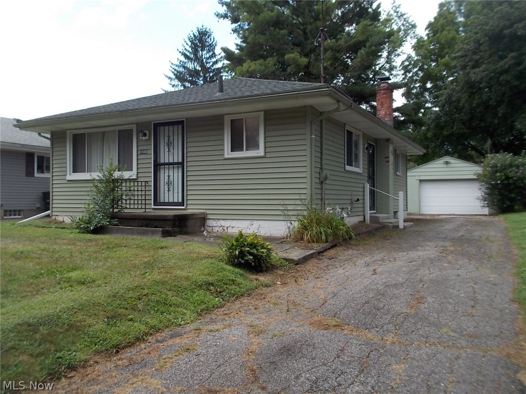 Great 3 Bedroom 1 Story with tons of updates.  Newer Roof & Siding ( 2012 ) Windows (2006), Kitchen & Bathroom Floors 92018), A/C, Furnace ( 2013), Water Heater (2011) and more.  Washer & Dryer currently on 1st floor in one of the bedrooms.  Can be put back in Basement Laundry room.  Huge Rec Room in Basement ready to be finished.  Hurry this won't last.  Easy to show.