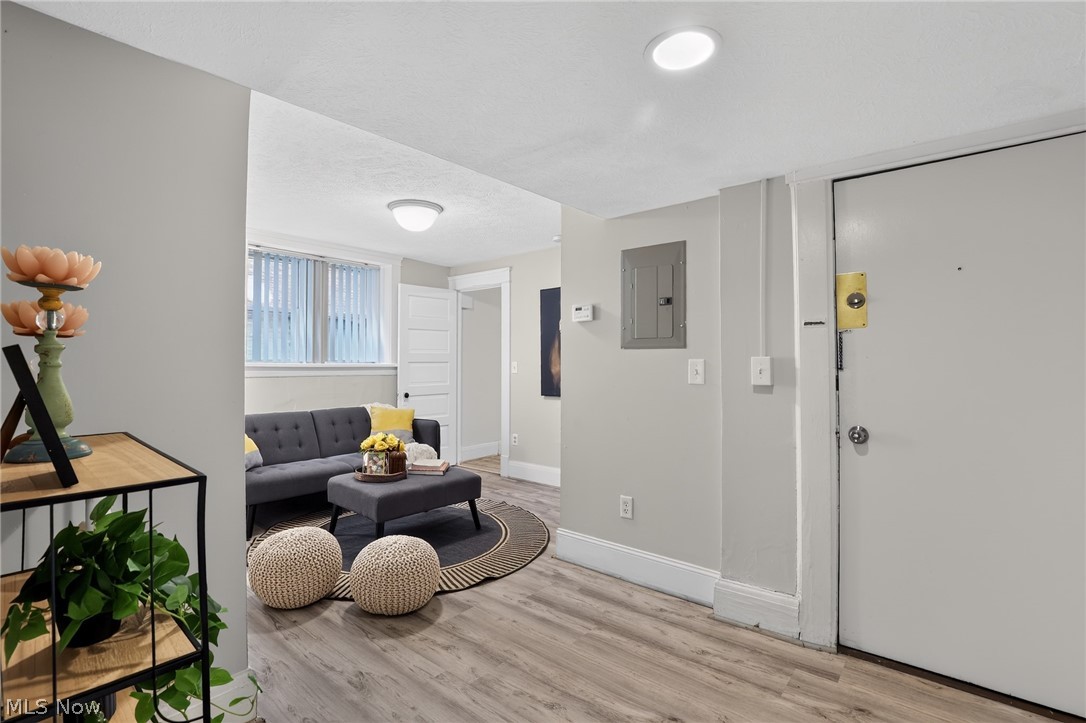 2476 Derbyshire Condo - Residential