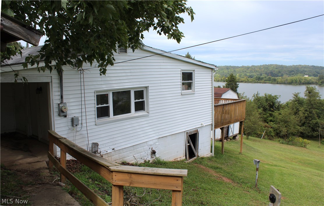 Cute Cottage with River Views! This 2 Bedroom, 1 Bath home features an eat-in kitchen and full bath/laundry room combo on 1.2 Acre lot. 16 x 12 Storage Shed. Property is approximately 25 minutes from Parkersburg or approx. 40 minutes from Athens.