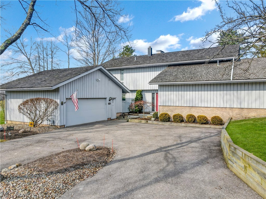 Rare opportunity to own a one family owned condo in Walden. Backed up to the golf course situated between hole one
and nine. Enjoy the views from your private patio, master bedroom balcony or your screened in porch. From the front
door you are welcomed into the oversized foyer, perfect for welcoming your guests. Loads of natural light throughout
with floor to ceiling sliding glass doors along the back of the home to take in the views. Optional 1st floor master.
Kitchen with butlers pantry, built-in desk and dinette area. Family room offers stunning views with wood burning
fireplace. Upstairs you'll find a loft area which can be used as an office. The master bedroom is quite spacious with
attached master bath. Main floor laundry with built in cabinets and sink. Golfers will take pleasure in knowing the
oversized 2 car garage was built with room to park your golf cart!