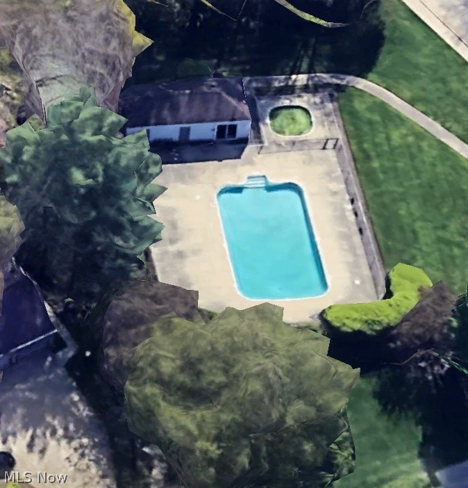 Pine Mill Ridge Condo - Residential