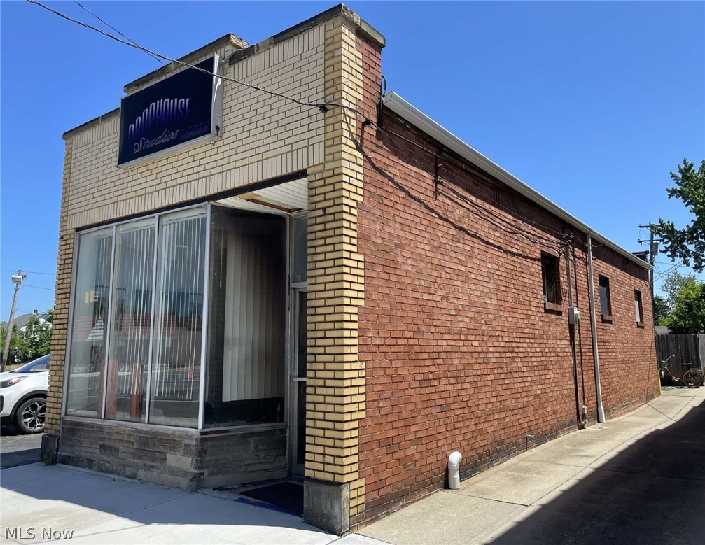 Berwick - Commercial Sale