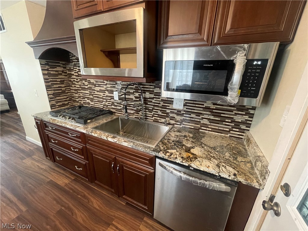 Benton Village Condo - Residential