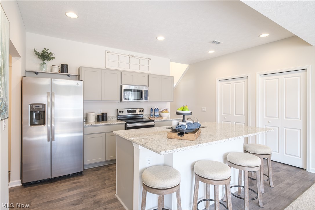 Summit at Forest Lakes - Residential