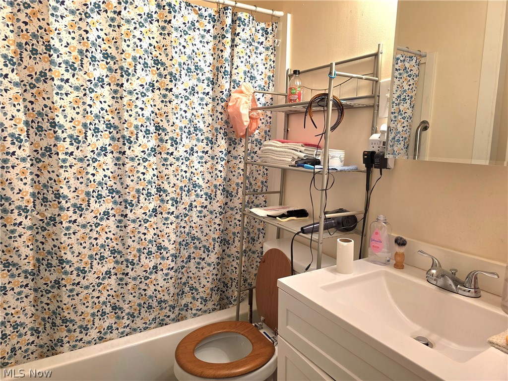Edgewater Adn - Residential