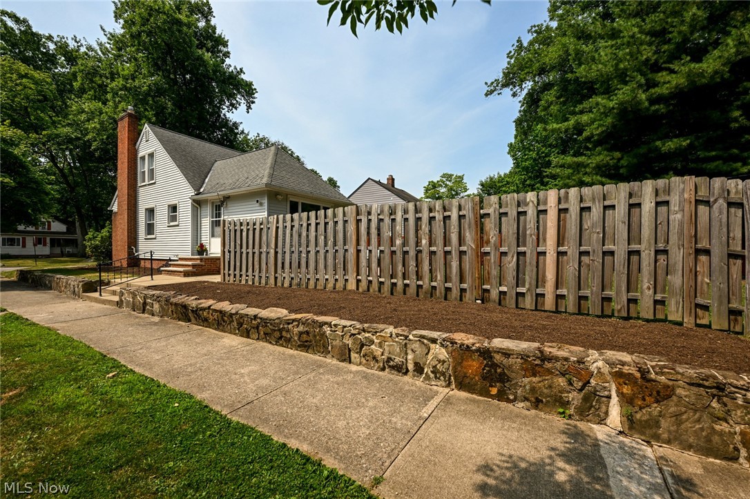 Harold J White Sub #1 - Residential