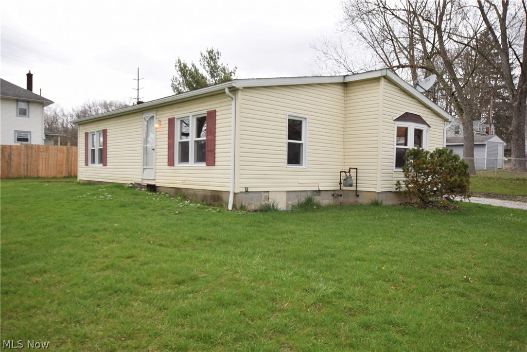 Welcome to 634 Meridian St. in Ravenna! This Three-bedroom, 2-bathroom home has a clean, charming interior. The eat-in kitchen has lots of convenient cabinet space, as well as windows overlooking the front yard. This home has a spacious living room. Large master bedroom with master bath. Outdoor shed offers lots of space for storage. Don’t miss out on your chance to own this home!