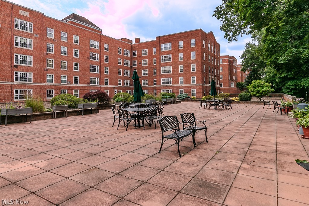 Shaker Club Condo - Residential