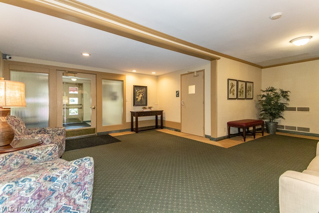 Shaker Club Condo - Residential