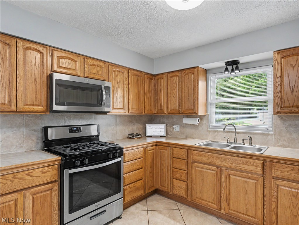 Meadowbrook - Residential