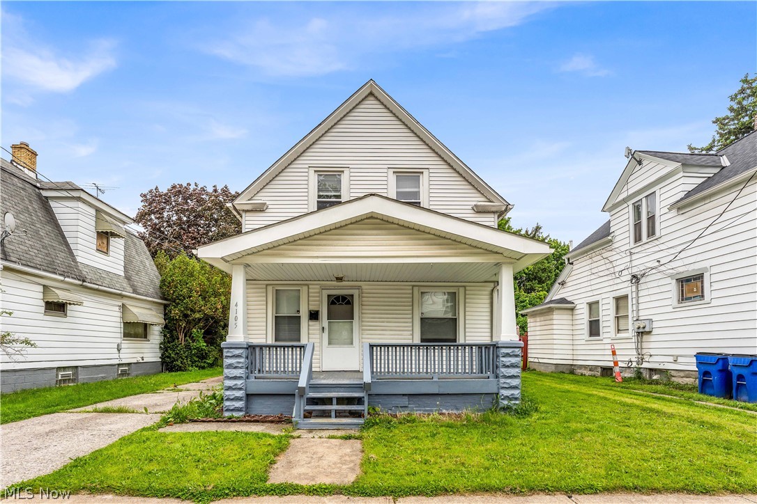 4105 Muriel Ave, Cleveland, Ohio, 44109- Spacious 3-bed 1.5 -bath single-family home! //
$ 1350 rent / $ 1350 deposit //

This inviting home features a spacious, flowing layout with unique architectural details, functional updates, and large windows that fill the space with natural light. Warm and airy throughout, it offers a comfortable setting for both relaxing and entertaining. //

BEDROOMS: 3 //
BATHROOMS: 1.5 //
APPLIANCES PROVIDED: Stove //
UTILITIES / RESIDENT RESPONSIBILITY: Residents are responsible for all utilities including: water/sewer/trash, gas & electric and are responsible to maintain lawn care, maintenance & snow removal. //

$35/month required resident benefit package; can include personal property/liability insurance for an additional $10/month for $45/month total. //

After application Pre-Approval 1 applicant per household application is required to fill out a PetScreening application before being about to proceed with placing a Reservation Fee for one of our properties.  You will receive a pre-approval for your application and in order to proceed, the PetScreening is required. Even if you have NO pets - this application must be filled out. One time, non-refundable pet fee of $250-600 per animal applies to all pets & must be paid before or when you pay your first month rent. (No fee for qualified assistance animals). //

$55 application fee per adult //
1-2 pets OK in this unit. After application pre-approval, a PetScreening is required for any animals to proceed with one of our properties; a PetScreening affidavit is still required if you have no pets. (Some breed restrictions apply per HUD guidelines). //
NO SMOKING //
1 time $169 non-refundable set up fee paid at lease signing //

Our application is processed through secure site: Findigs, and they require ID and income verification. Without this, your application will not be processed. They offer 24/7 chat support on their application directly if you have any questions.