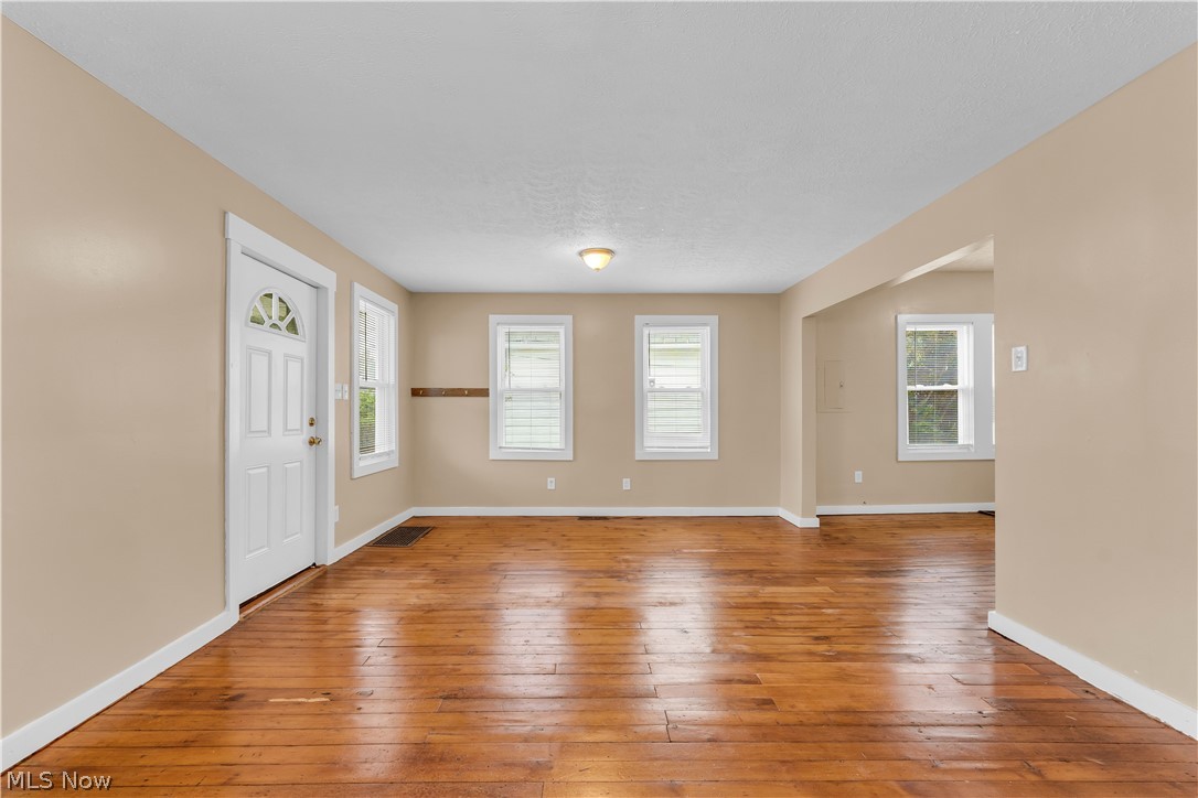 Gates & Sears Brooklyn Park Allo - Residential Lease