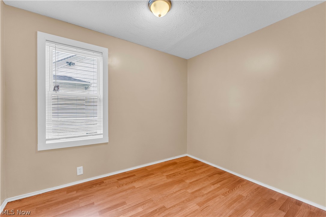 Gates & Sears Brooklyn Park Allo - Residential Lease