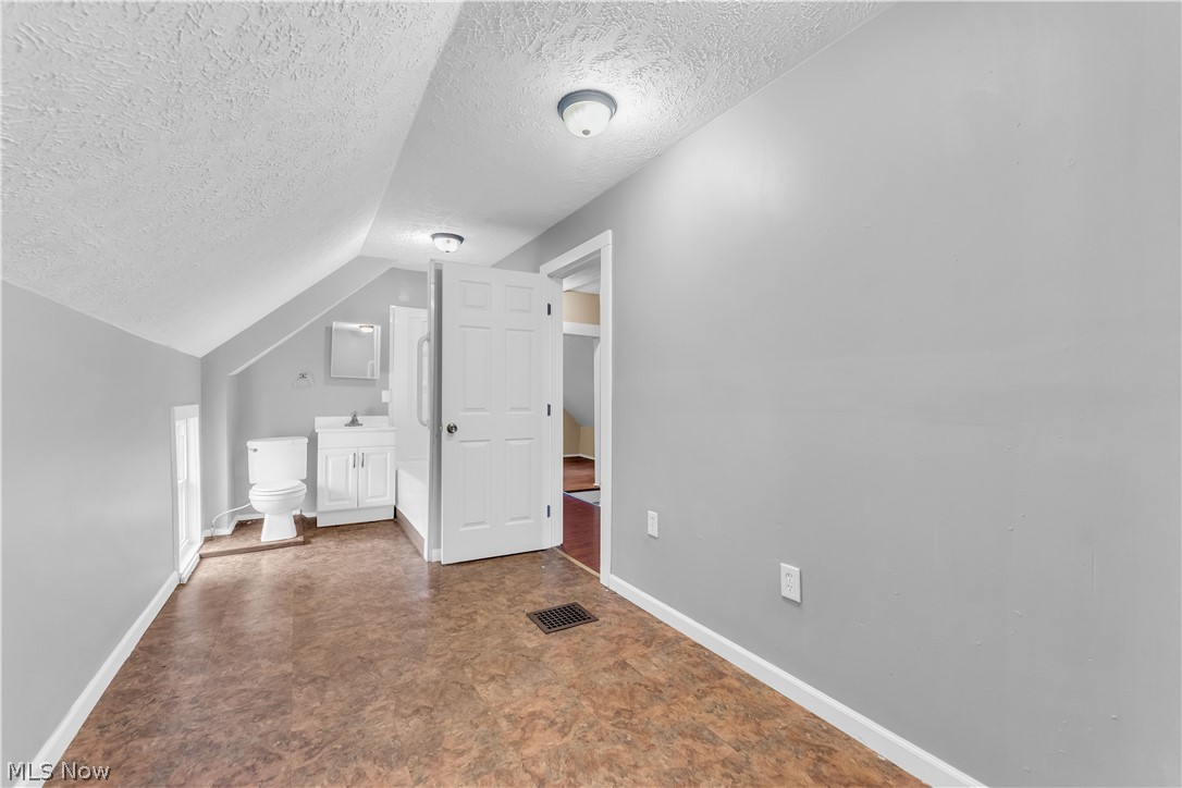 Gates & Sears Brooklyn Park Allo - Residential Lease