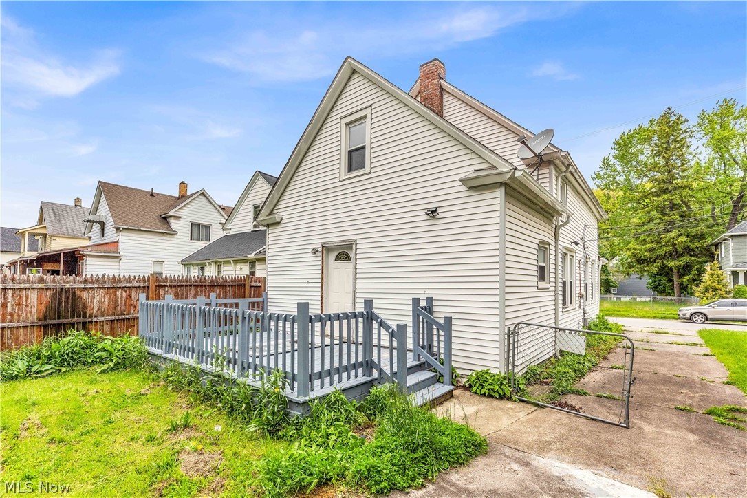 Gates & Sears Brooklyn Park Allo - Residential Lease