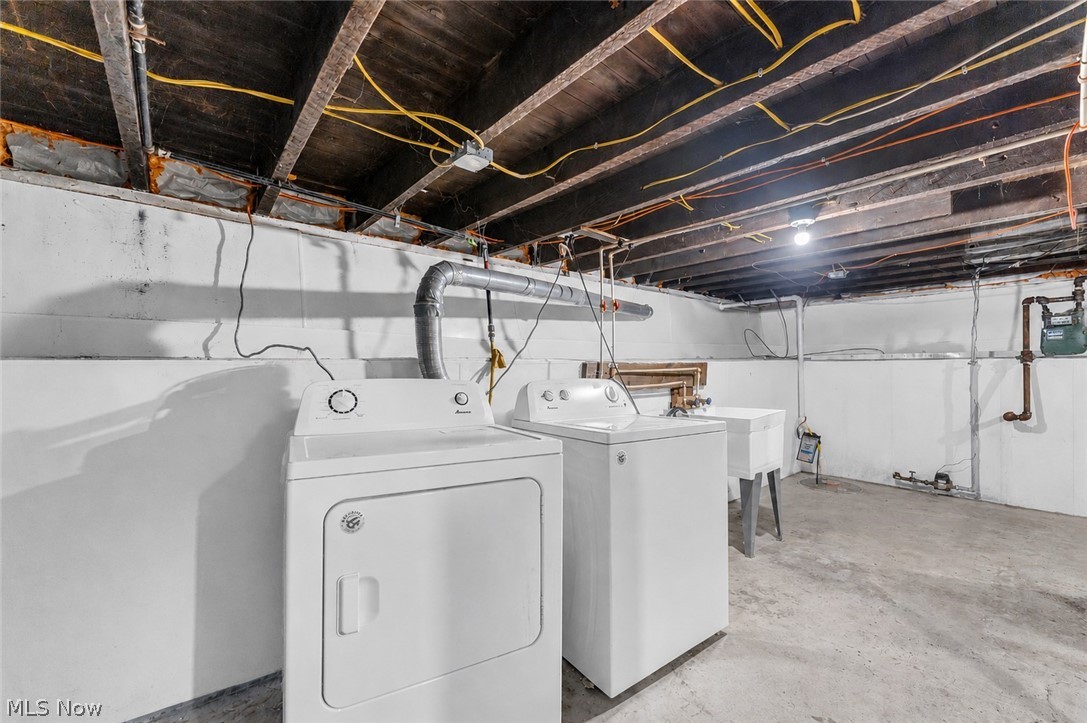 Gates & Sears Brooklyn Park Allo - Residential Lease