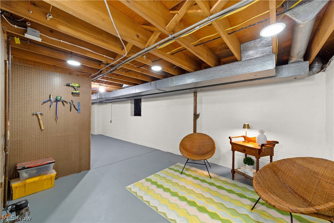 Forest Primeval Sub/M E - Residential