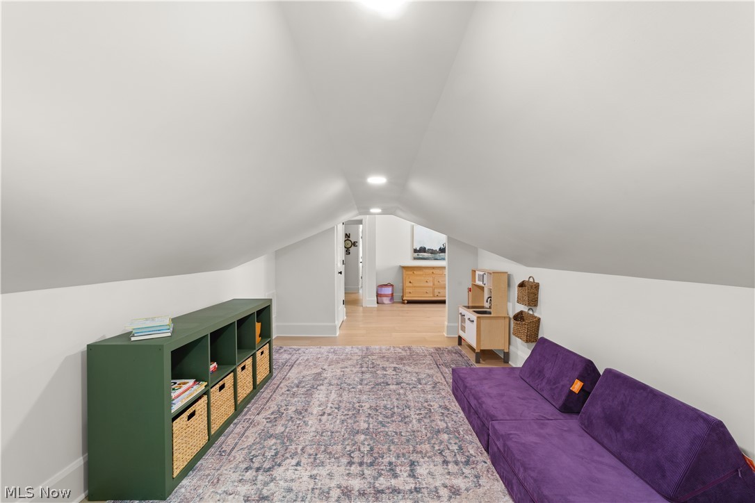 Forest Primeval Sub/M E - Residential