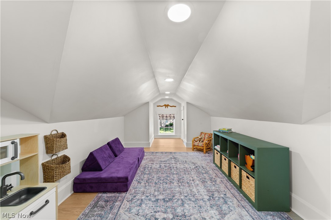 Forest Primeval Sub/M E - Residential