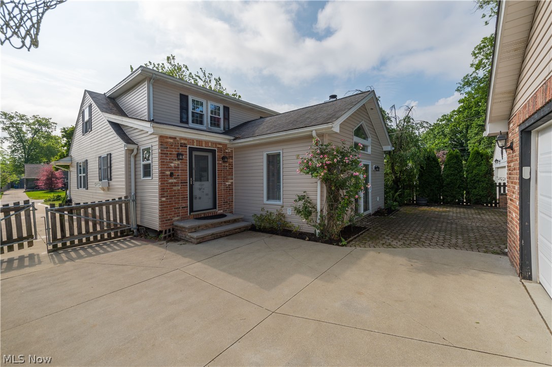 Lake Forest - Residential