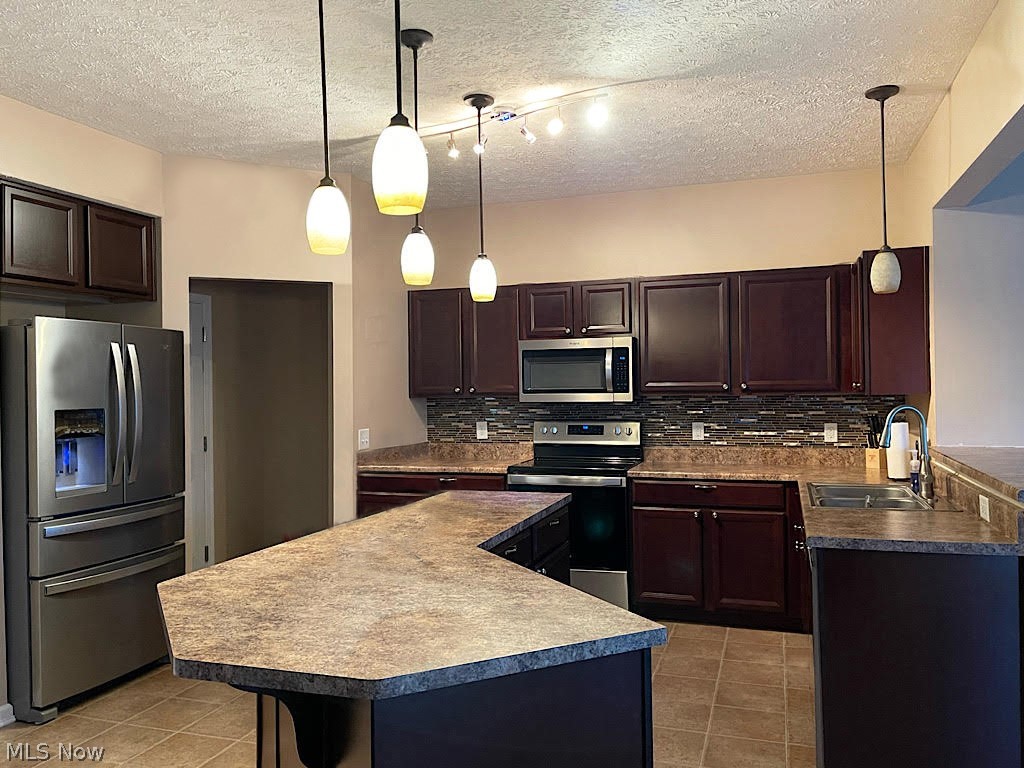 Sterling Green - Residential