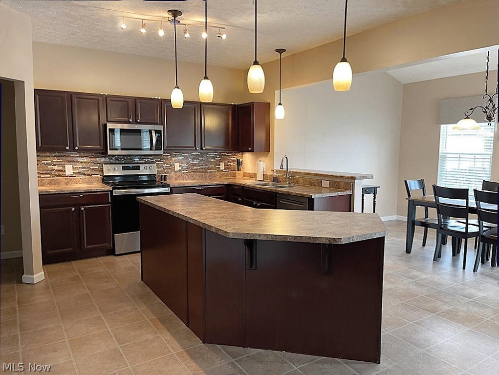 Sterling Green - Residential