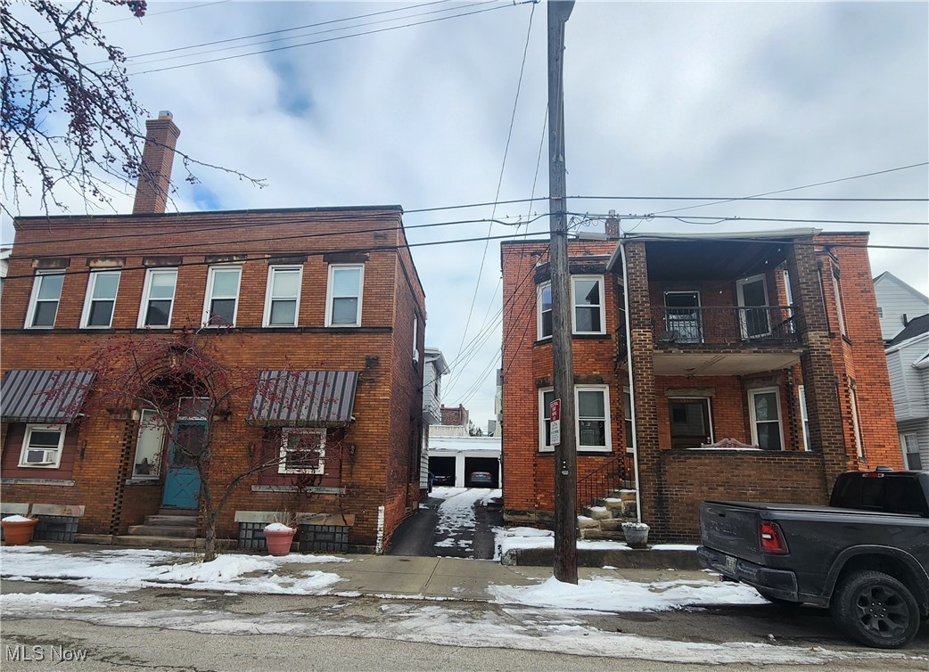 Move in ready 2nd floor 2 bed 1 bath apartment conveniently located on Coltman Rd in Little Italy, Cleveland. Kitchen appliances provided. Tenant pays gas & electric