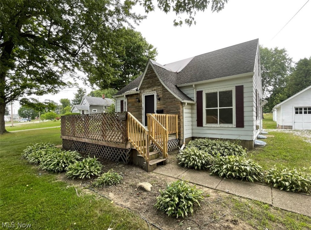 Located in the Rittman school district, this 2 bedroom 1 bathroom home has a living room, dining room, kitchen, bedroom, and bathroom on the first floor. The primary bedroom is on the second floor. It also has a detached garage.