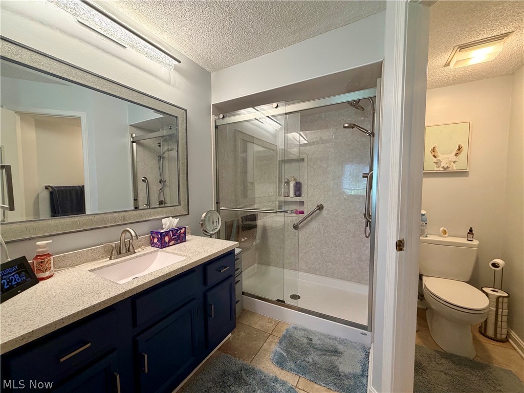 Fox Hollow at Woodhawk - Residential