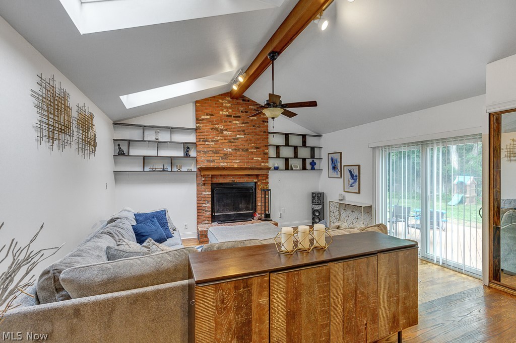 Richmond Manor Sub/E A Markhams - Residential