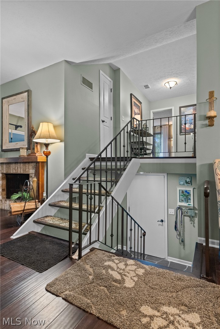 Granger Lake Condo - Residential
