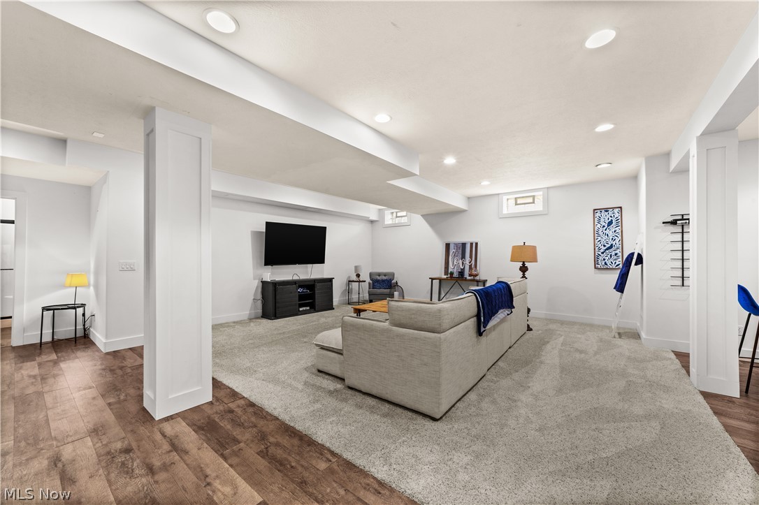 Red Tail Dev 03 - Residential