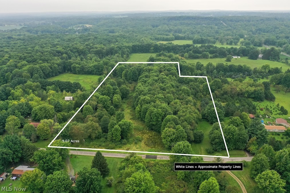 Here is your opportunity to purchase this nice 9+ acre lot to build your dream home on. So come take a look at this wooded building lot in a nice country setting, with easy access to major highways for all your traveling needs.