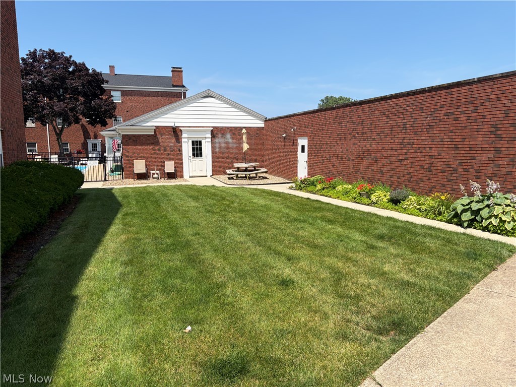 Heritage House Condo - Residential