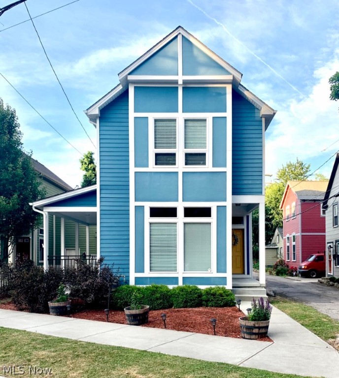 This stunning, single-family, energy efficient home *BUILT IN 2015* with high end upgraded finishes is located on one of the most desirable blocks in Ohio City. This glamourous home includes *TAX ABATEMENT until 2030*! The location is between the West Side Market and Gordon Square and only a 7-minute commute to downtown. Super low maintenance living in the heart of Cleveland!
The first floor boasts beautiful hardwood floors throughout and has a ton of natural light. Open concept with island kitchen, stainless appliances, modern light fixtures, granite countertops, a half bathroom and a side Trex® porch complete the first floor.
The 2nd level features a luxury master bedroom suite with vaulted 15-foot ceilings with a large walk-in closet. A master bathroom with dual-spout walk-in tiled shower, ceramic floors, and double sinks with granite counter tops. The second floor also homes your laundry space, a spacious second bedroom, a full bath complete with granite countertops, and a conven