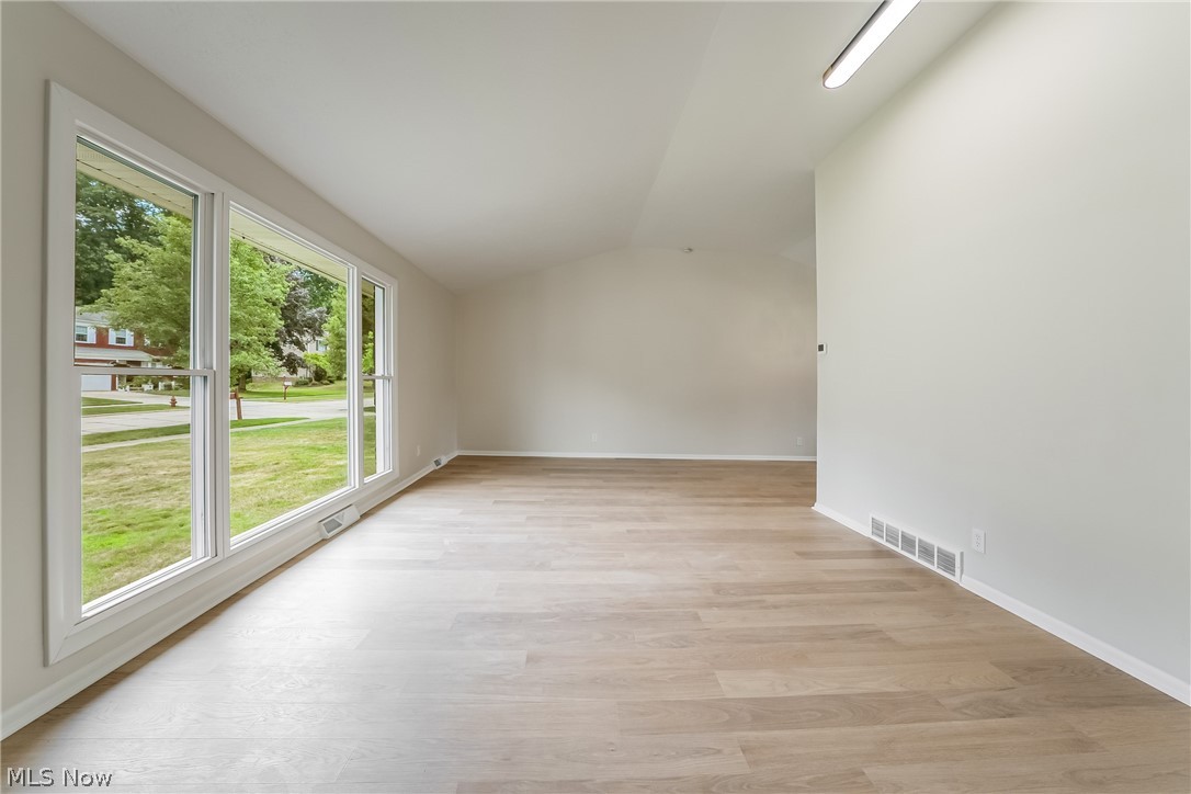 Deerfield Estates Trm Land Compan - Residential