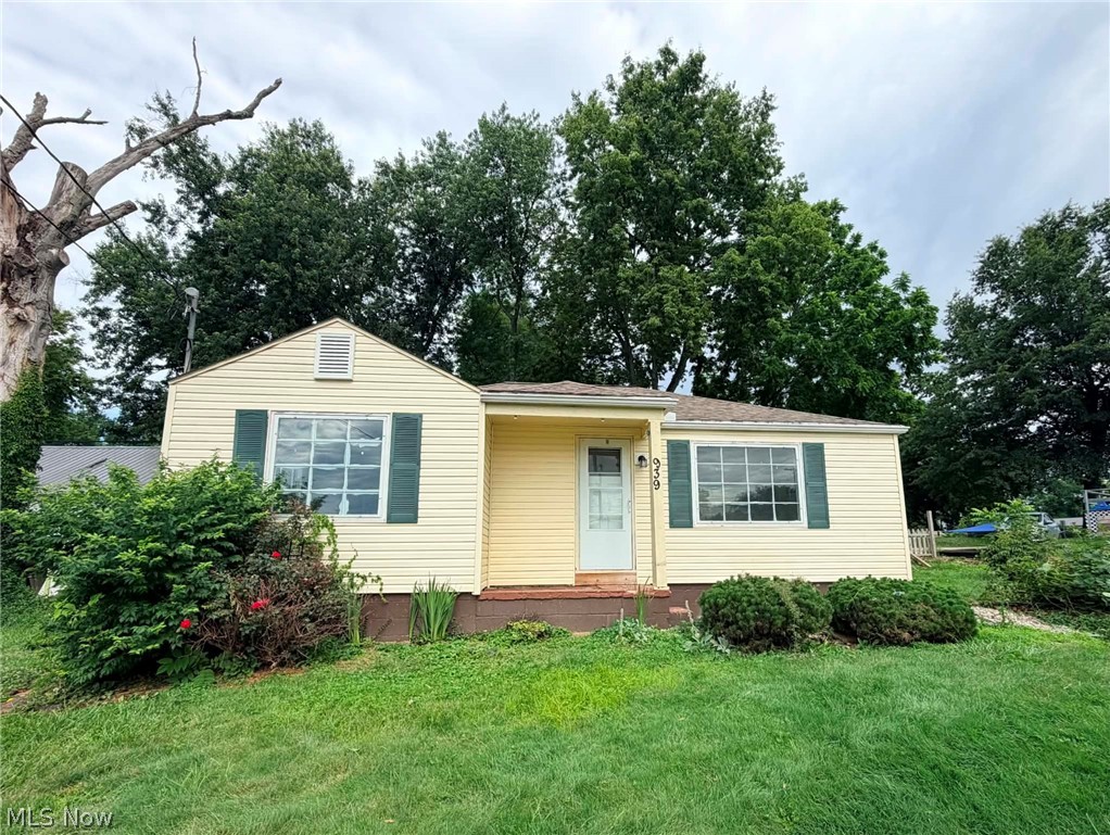 Move-in ready with updates already completed! This charming 2-bedroom, 1.5-bath home on Zanesville’s north end offers the perfect blend of comfort, convenience, and opportunity. Ideal for first-time buyers, downsizers, or investors, the home features a practical floor plan, beautiful hardwood floors, a nicely updated full bathroom, and a spacious two-car garage.

Conveniently located just moments from John McIntire Elementary School, Zanesville Middle School, and Zanesville High School, you’ll also enjoy quick access to I-70 and State Route 146 for an easy commute.

Need more space? The full basement offers tremendous potential and could easily be finished to provide additional living space, extra bedrooms, a recreation room, home gym, or the ultimate man cave. Whether you’re searching for a place to call home or a smart investment opportunity, this property offers plenty of possibilities in a highly convenient location.

Affordable, functional, and packed with potential, this north-end gem is ready for its next owner.