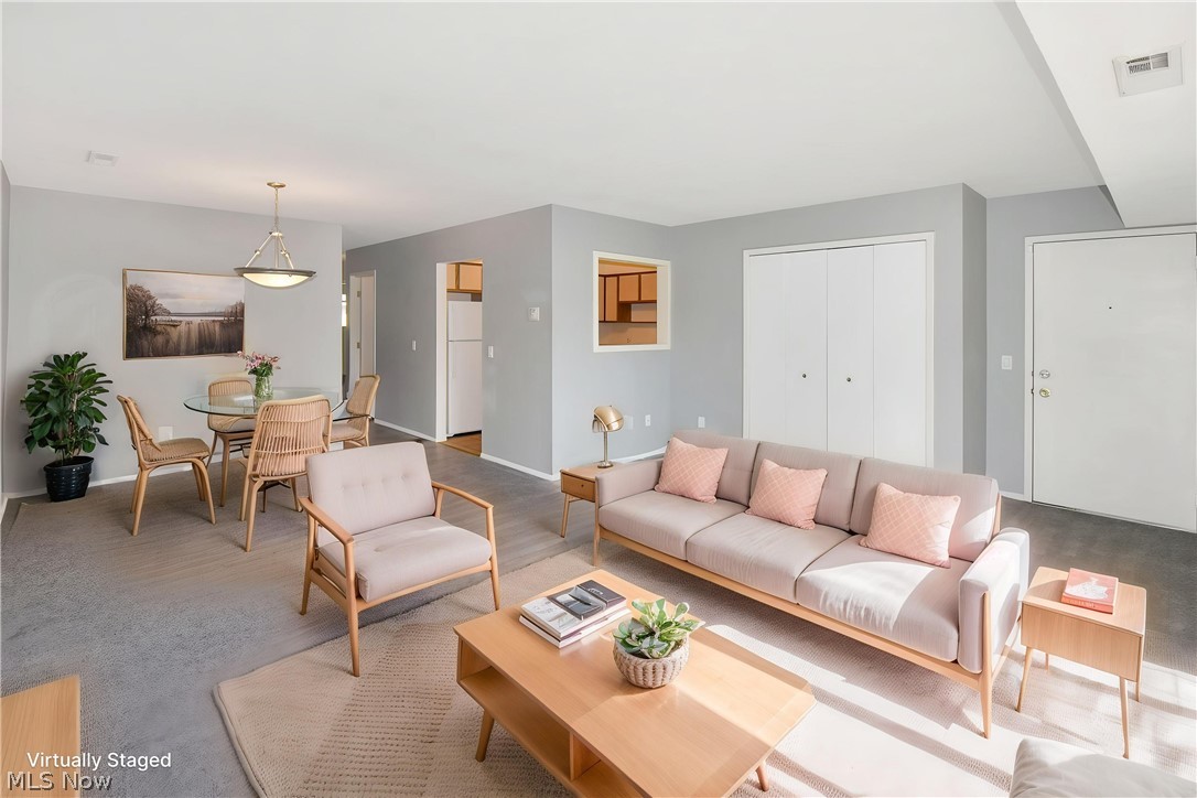 Princeton Garden Condo - Residential
