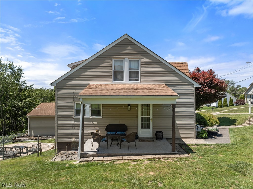 2 MCONNELL - Residential