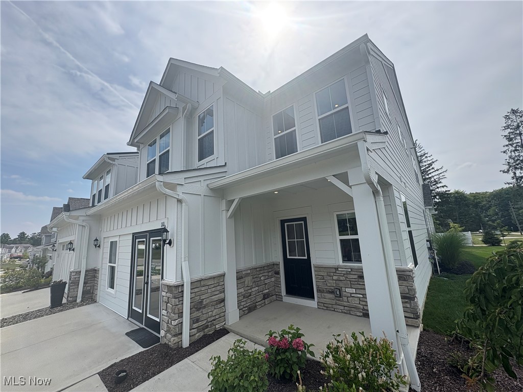 Lakes of Orange - Residential