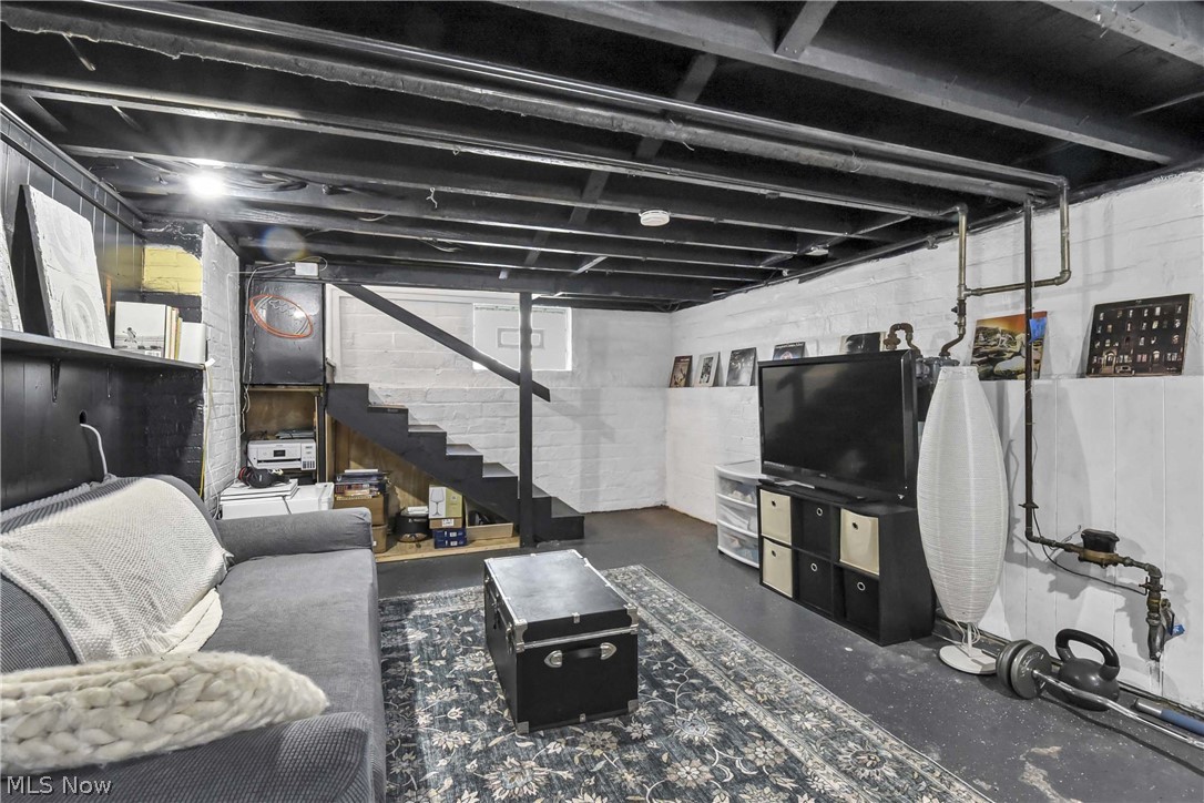 Warren Athens - Residential