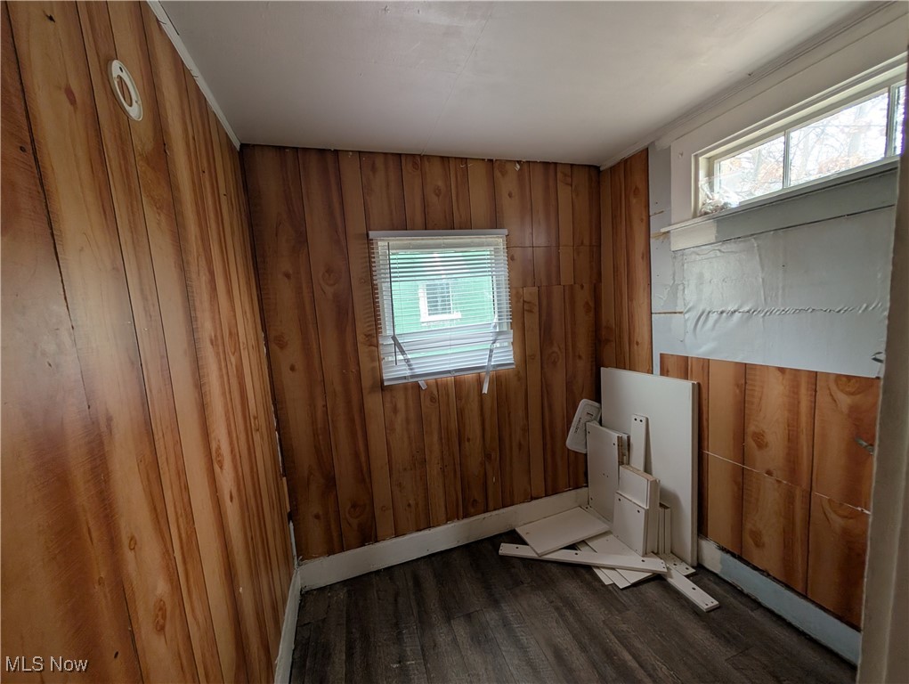 Elizabeth R Johnson & E Matthe - Residential