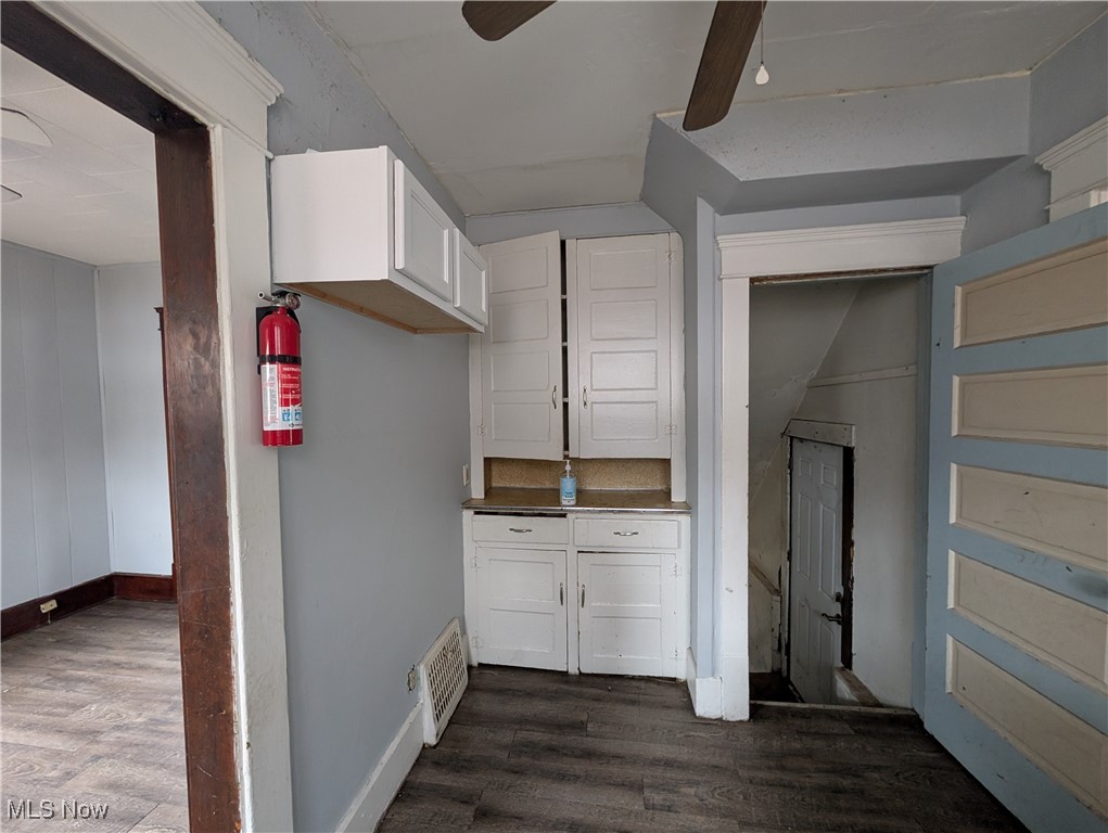 Elizabeth R Johnson & E Matthe - Residential