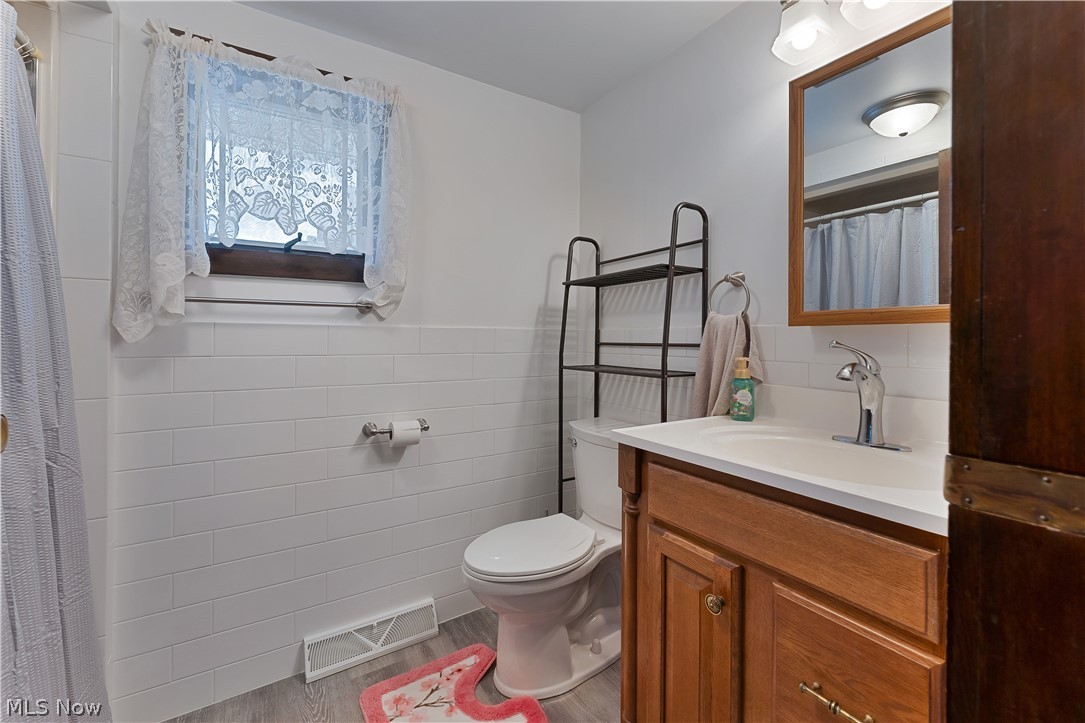Lyons - Residential