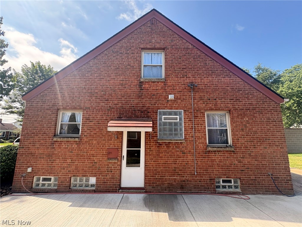 Tuxedo Farms 01 - Residential