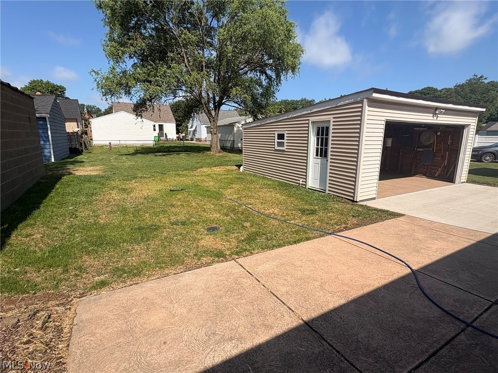 Tuxedo Farms 01 - Residential